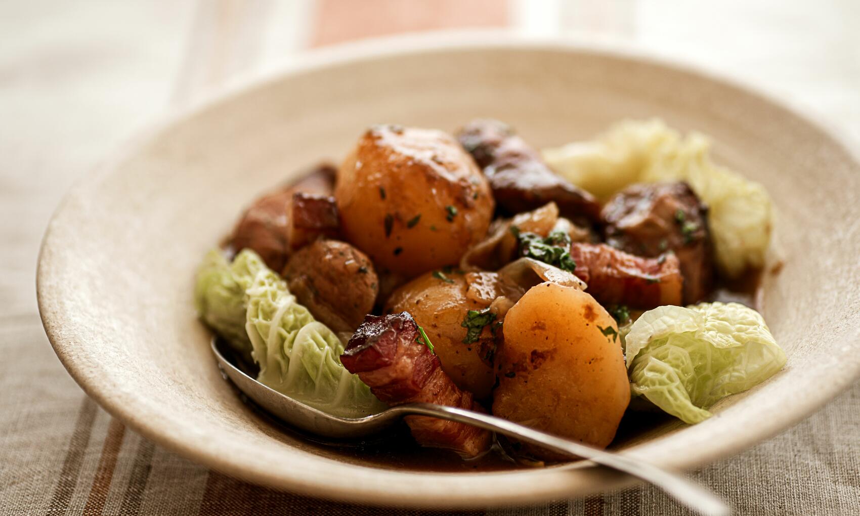 How To Cook Dublin Coddle (sausage & bacon stew) Farmison & Co