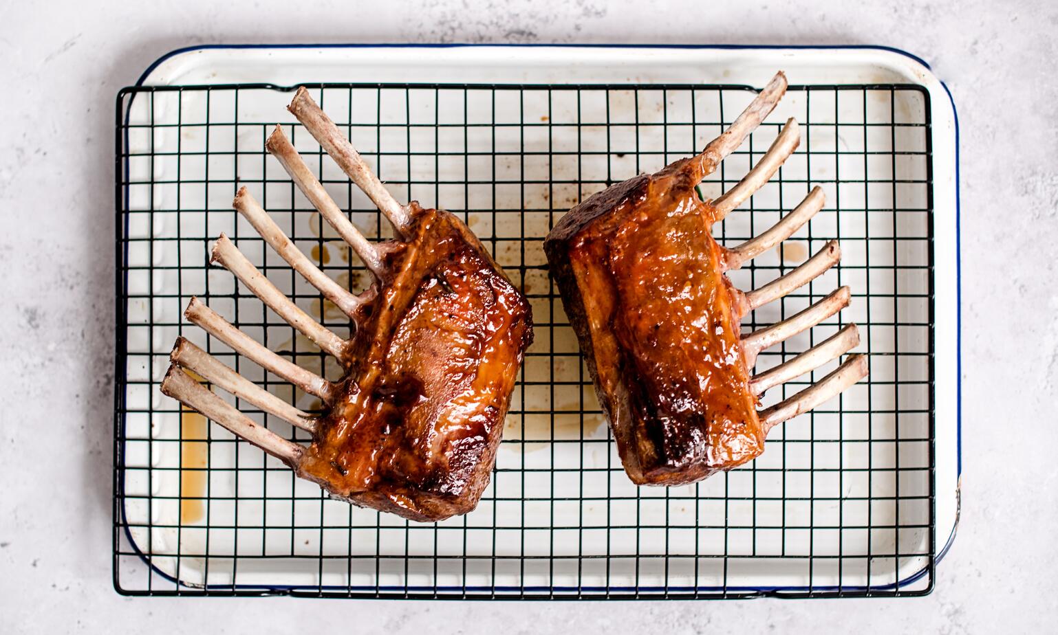 Buy 7 Day Dry Aged Rib Rack Of Lamb British Rack Of Lamb Farmison & Co