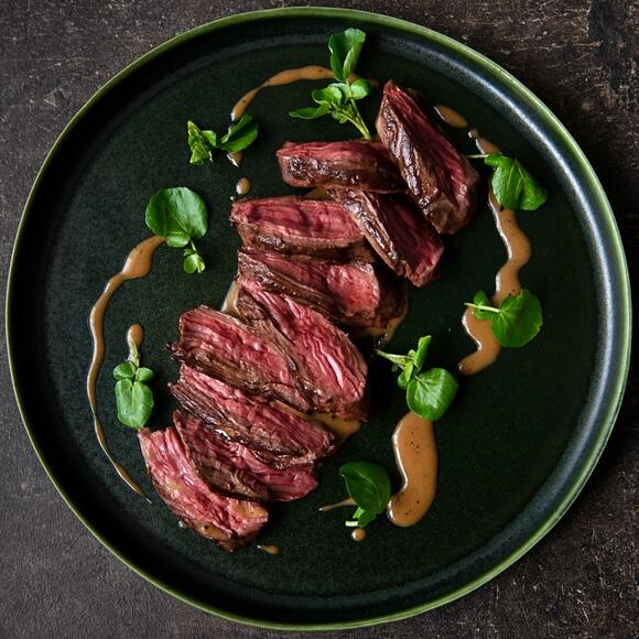 Buy Beef Hanger Steak Online British & Grass Fed Farmison & Co