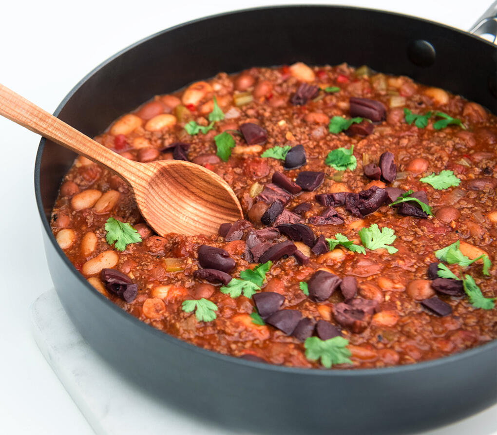 This simple and delicious onepot Lamb Ragout recipe is packed with