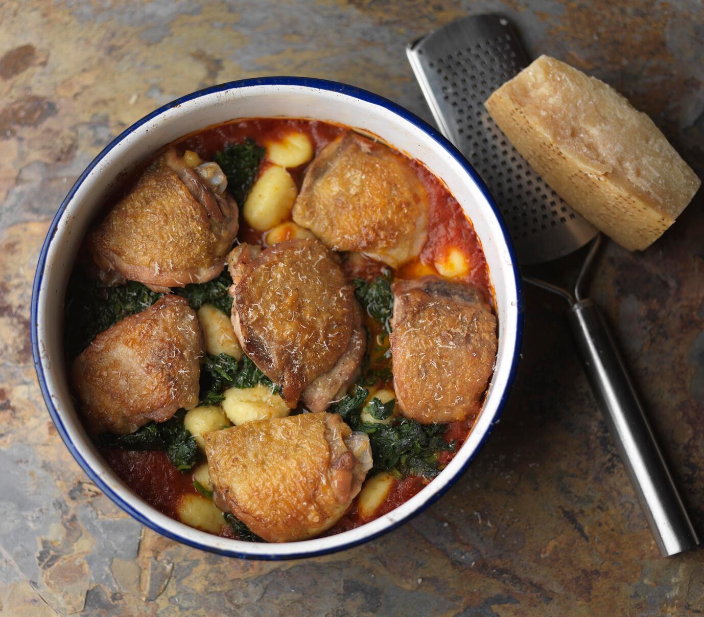 Koli Ishtew – Chicken Stew Recipe Online. Saturday Kitchen Recipe with Lush Spices Made Delicious wi