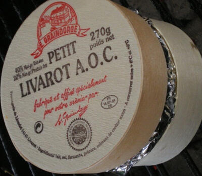 Camembert Reaux with Port Sultanas Recipe, for Delicious and Indulgent Starter or Dessert. - Farmiso