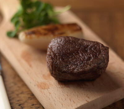 Native Dexter Fillet Steak with Oysters Recipe Online. Heritage Breed Dexter Fillet Steak Recipe wit