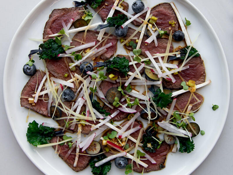 How To Cook Wild Venison Haunch Steak With Poached Pears in Red Wine